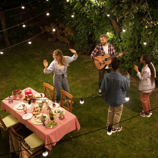 How to Choose the Perfect Outdoor Lighting for Your Gathering Moments